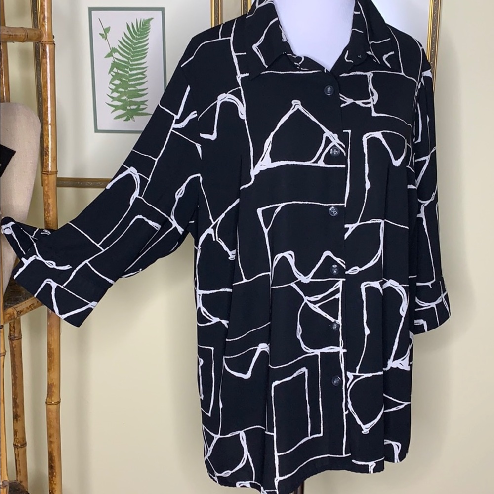 Maggie Barnes black & white geometric print 1X - Picture 1 of 7
